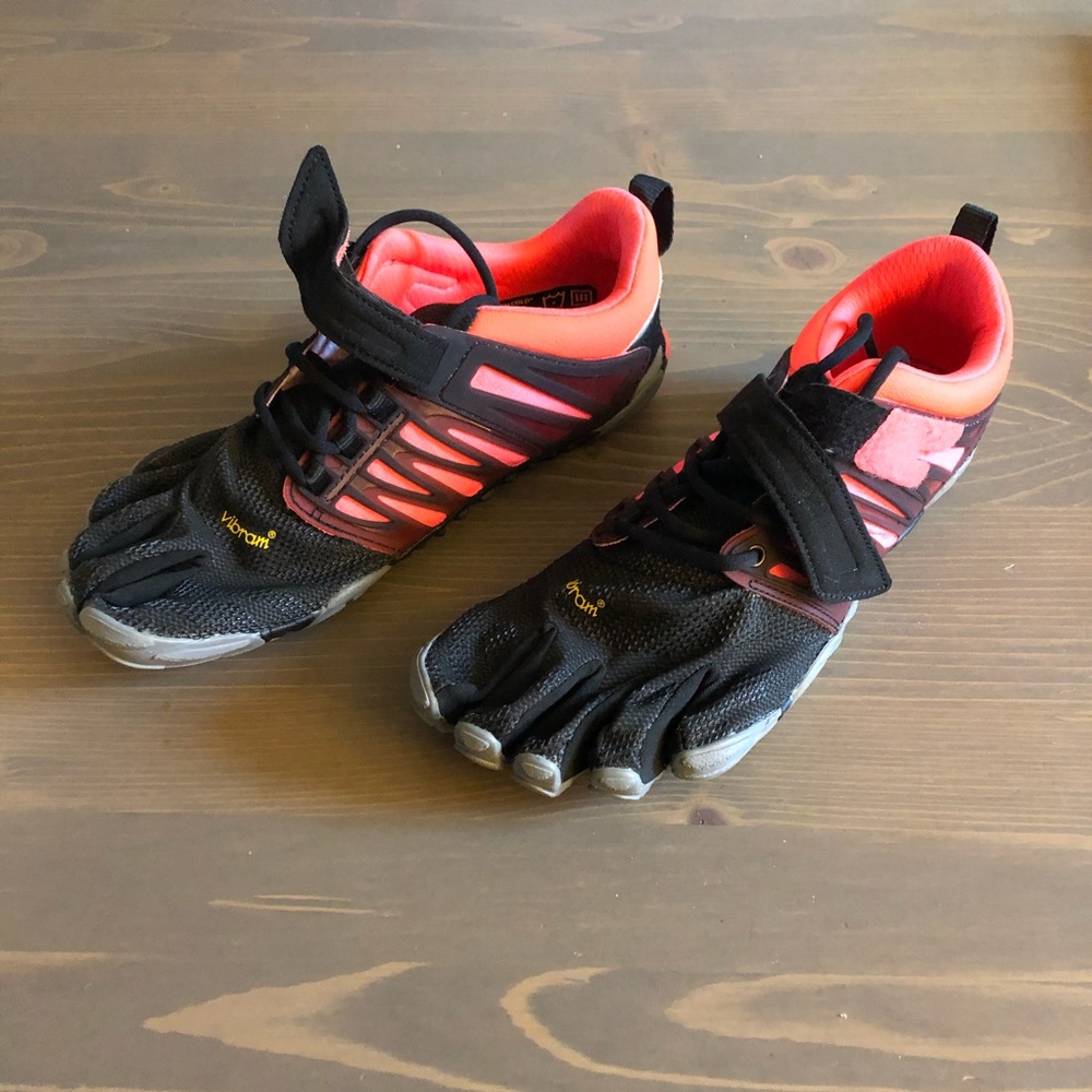 NWT Vibram V Train Five Finger Shoes